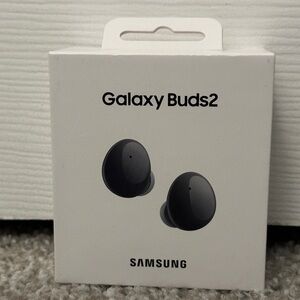 Brand New!! Samsung galaxy buds 2